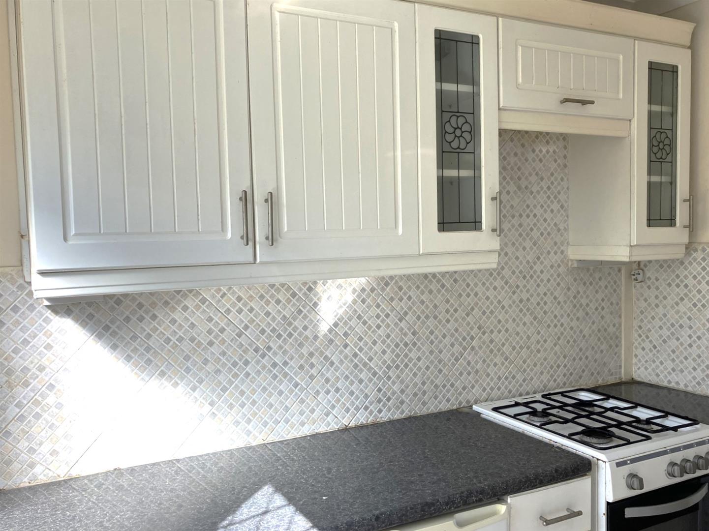 Caerphilly Avenue, Bonymaen, Swansea, SA1 7JA